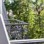 Hotel Vizualiza By Hmg 5*