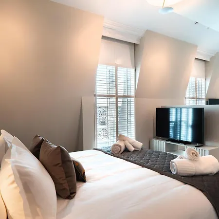 Отель Vizualiza By Hmg 5*