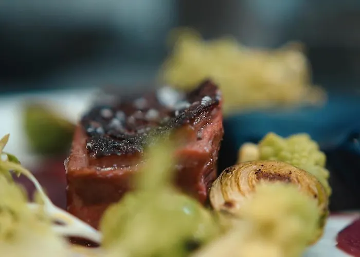 Vizualiza By Hmg Hotel 5*