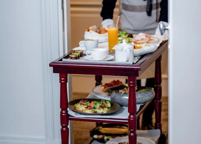 Hotel Vizualiza By Hmg 5*