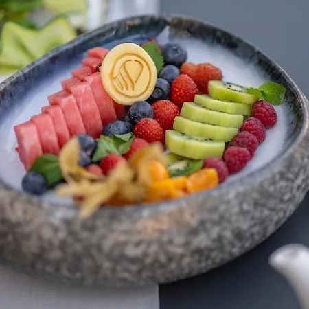 Vizualiza By Hmg Hotel 5*