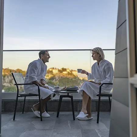 Vizualiza By Hmg Hotel 5*