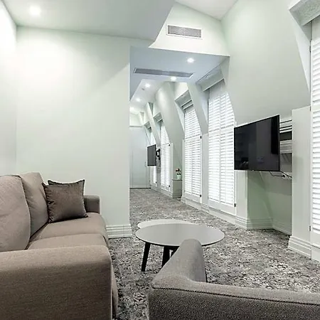 Hotel Vizualiza By Hmg 5*